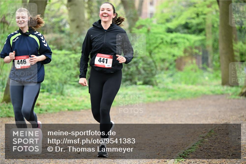 19.04.2026 - Hammer Lauf Dr. Thomas Lammeyer http://msf.ph/oto/9541383 19.04.2026 10:46:19 Laufen 446, 141, 441, 154 meine-sportfotos.de
