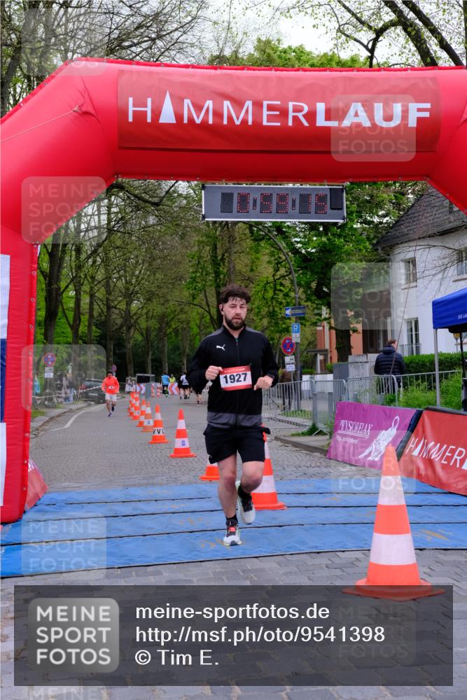 19.04.2026 - Hammer Lauf Tim E. http://msf.ph/oto/9541398 19.04.2026 11:59:23 Ziel 1927 meine-sportfotos.de