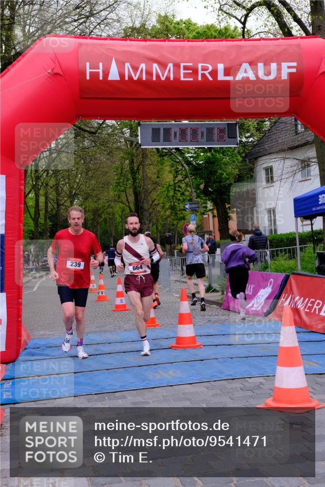 19.04.2026 - Hammer Lauf Tim E. http://msf.ph/oto/9541471 19.04.2026 12:00:23 Ziel 239, 507, 536, 664, 920, 1219 meine-sportfotos.de