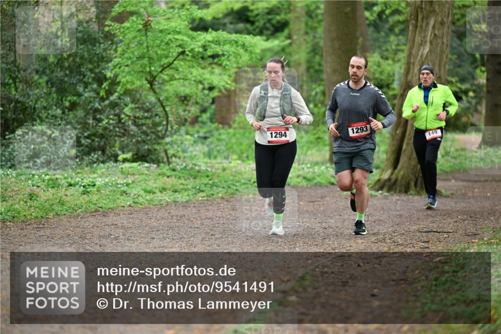 19.04.2026 - Hammer Lauf Dr. Thomas Lammeyer http://msf.ph/oto/9541491 19.04.2026 10:46:40 Laufen 1294, 1293, 149 meine-sportfotos.de