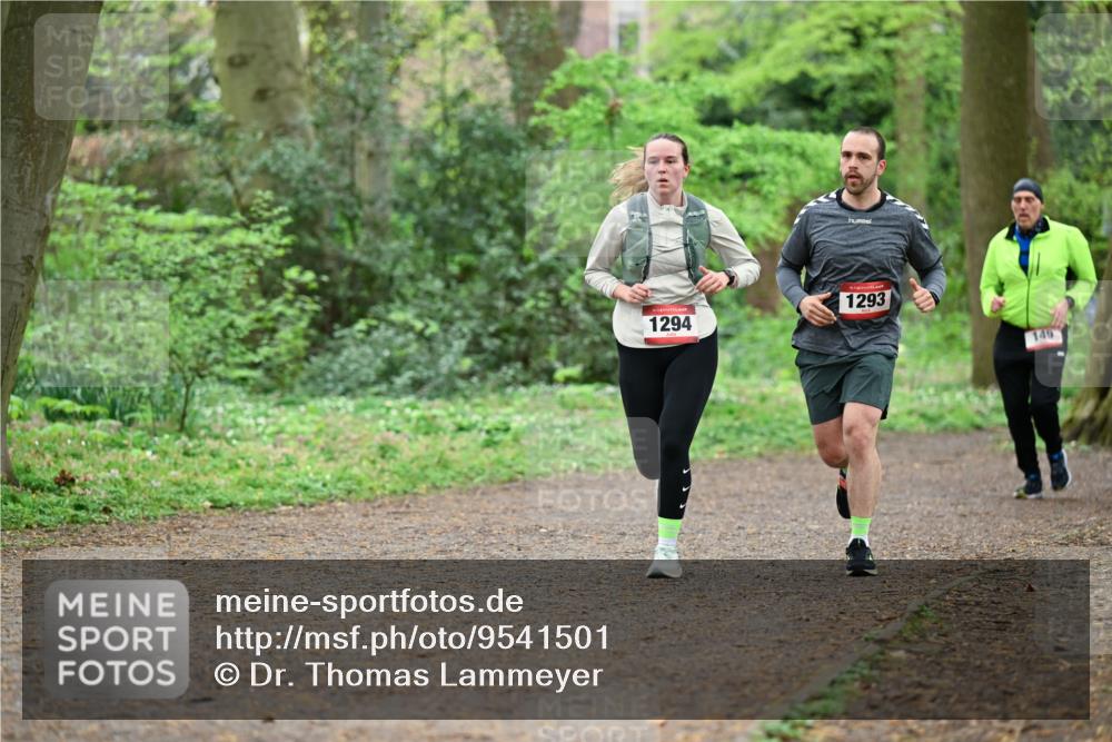 19.04.2026 - Hammer Lauf Dr. Thomas Lammeyer http://msf.ph/oto/9541501 19.04.2026 10:46:42 Laufen 1294, 1293, 149 meine-sportfotos.de