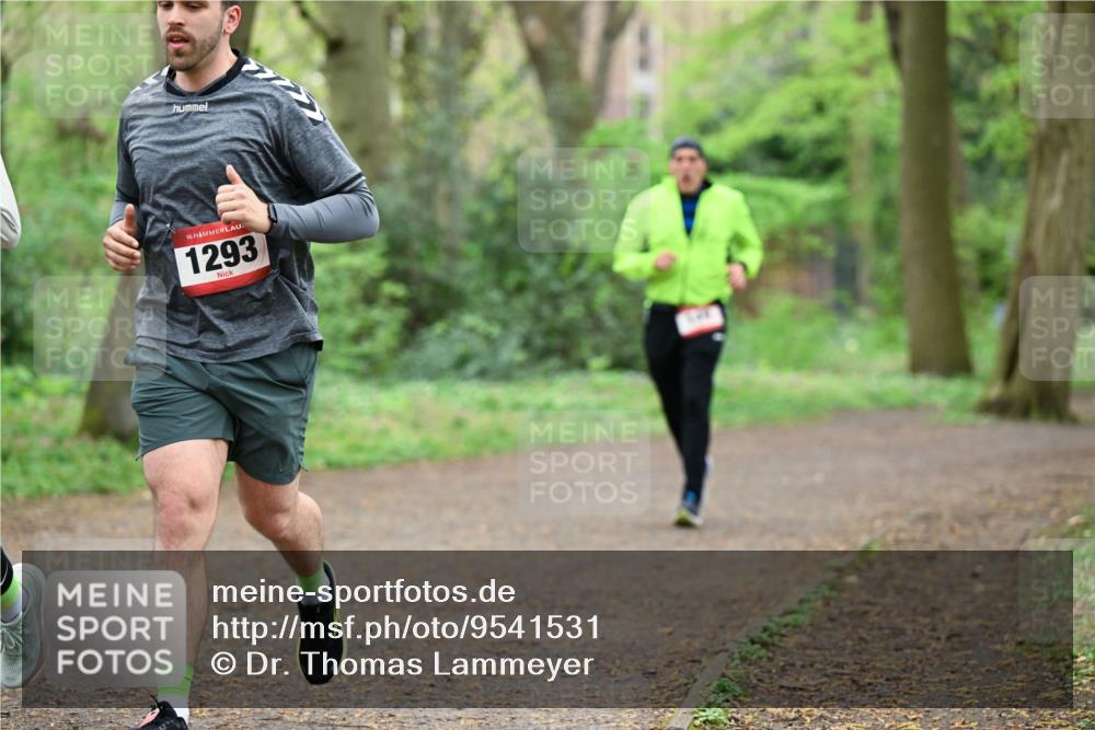 19.04.2026 - Hammer Lauf Dr. Thomas Lammeyer http://msf.ph/oto/9541531 19.04.2026 10:46:45 Laufen 1293 meine-sportfotos.de