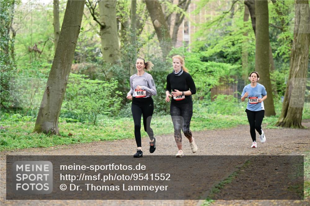 19.04.2026 - Hammer Lauf Dr. Thomas Lammeyer http://msf.ph/oto/9541552 19.04.2026 10:47:06 Laufen 910, 1262 meine-sportfotos.de
