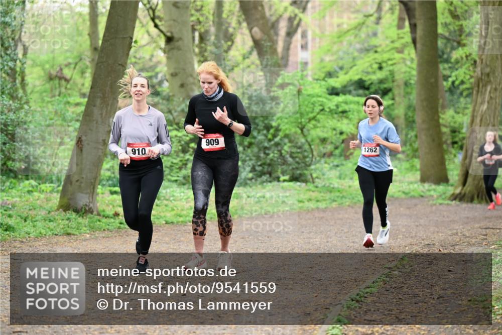 19.04.2026 - Hammer Lauf Dr. Thomas Lammeyer http://msf.ph/oto/9541559 19.04.2026 10:47:07 Laufen 909, 910, 1262 meine-sportfotos.de