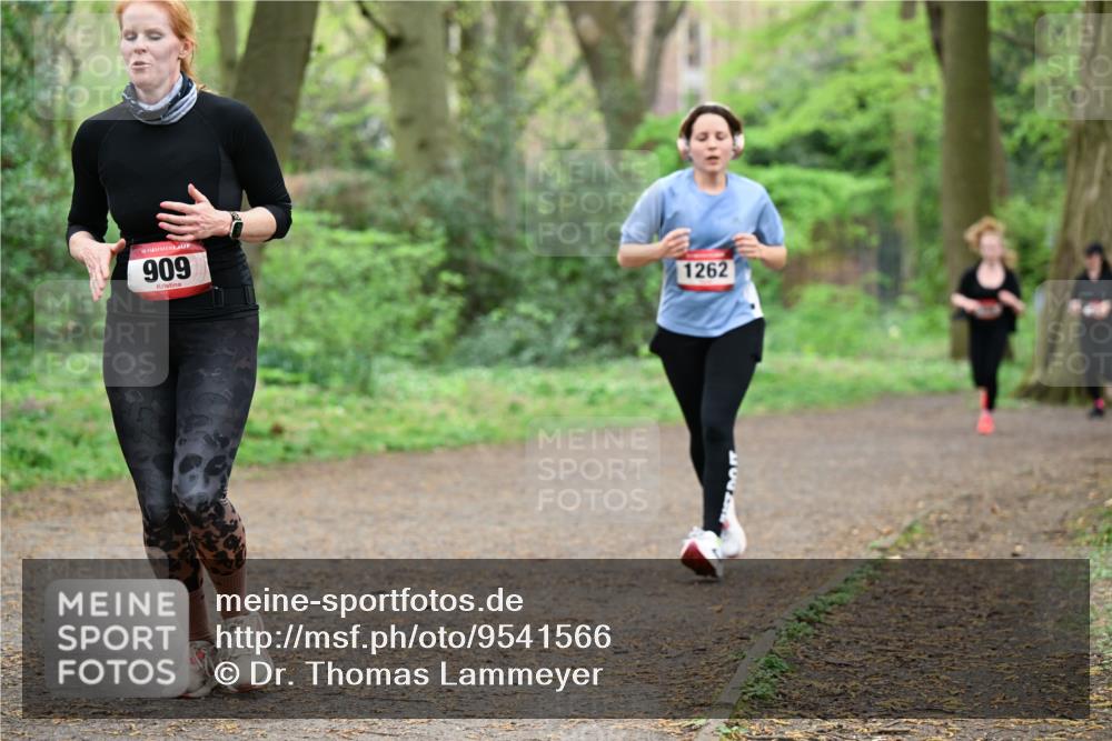 19.04.2026 - Hammer Lauf Dr. Thomas Lammeyer http://msf.ph/oto/9541566 19.04.2026 10:47:09 Laufen 909, 1262 meine-sportfotos.de