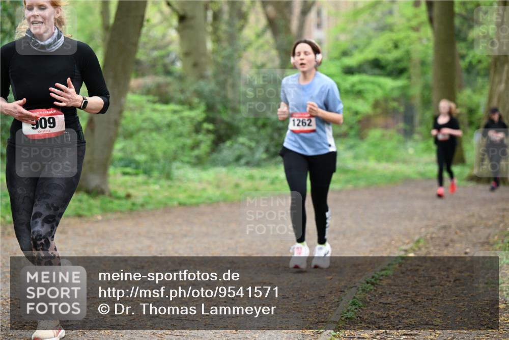 19.04.2026 - Hammer Lauf Dr. Thomas Lammeyer http://msf.ph/oto/9541571 19.04.2026 10:47:09 Laufen 909, 1262 meine-sportfotos.de