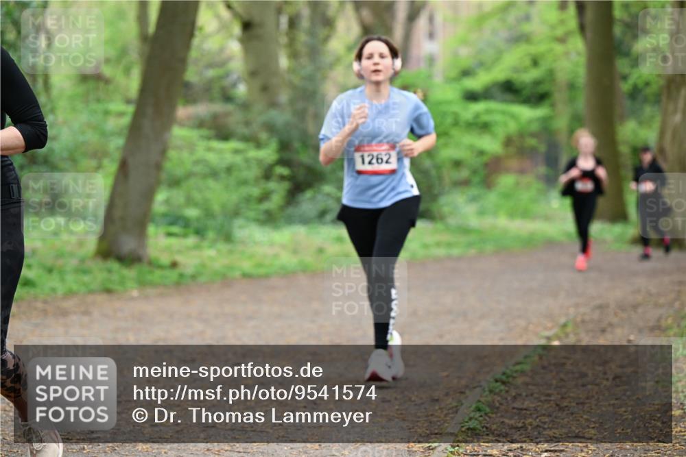 19.04.2026 - Hammer Lauf Dr. Thomas Lammeyer http://msf.ph/oto/9541574 19.04.2026 10:47:09 Laufen 1262 meine-sportfotos.de