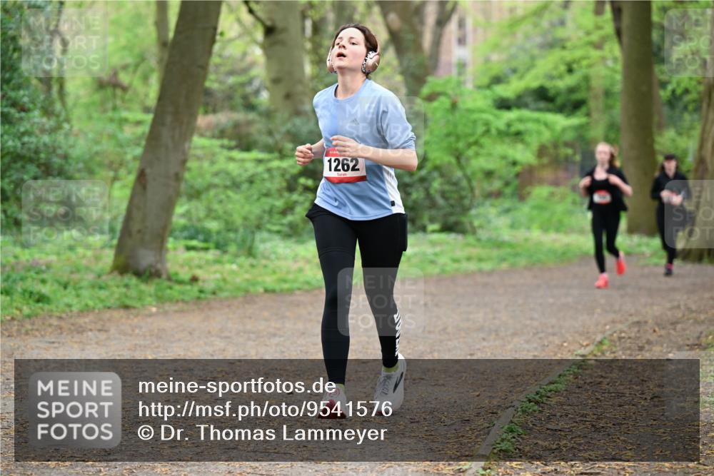 19.04.2026 - Hammer Lauf Dr. Thomas Lammeyer http://msf.ph/oto/9541576 19.04.2026 10:47:10 Laufen 1262 meine-sportfotos.de