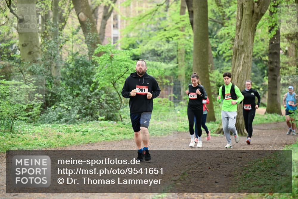 19.04.2026 - Hammer Lauf Dr. Thomas Lammeyer http://msf.ph/oto/9541651 19.04.2026 10:47:40 Laufen 901, 1211, 1210, 1014 meine-sportfotos.de