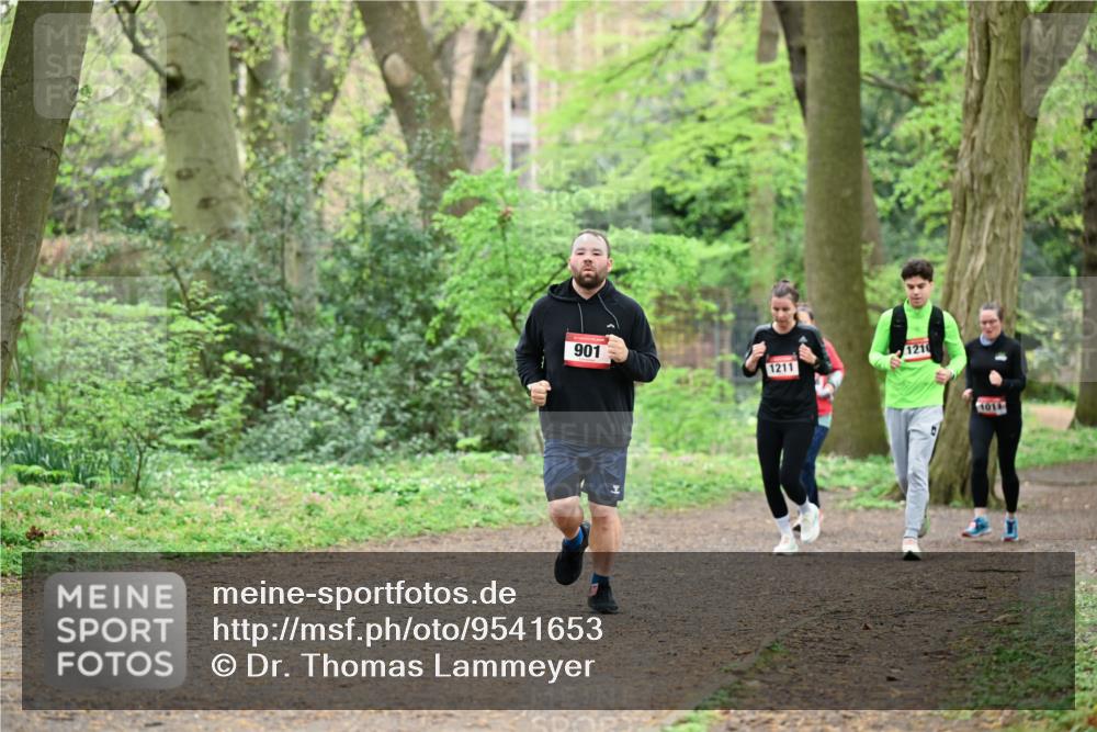 19.04.2026 - Hammer Lauf Dr. Thomas Lammeyer http://msf.ph/oto/9541653 19.04.2026 10:47:41 Laufen 901, 1210, 1211, 1014 meine-sportfotos.de