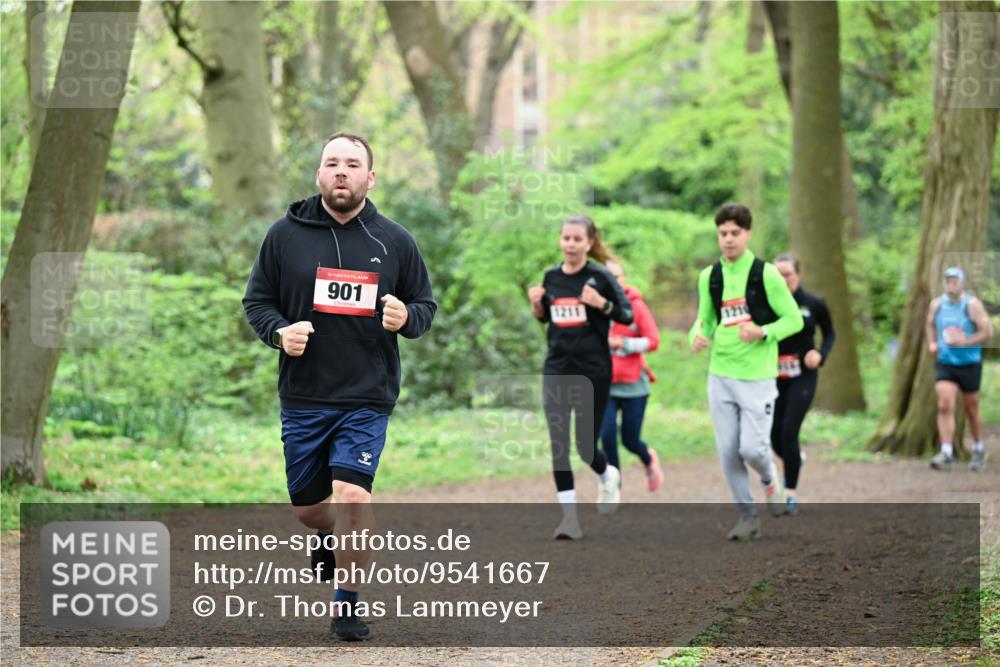 19.04.2026 - Hammer Lauf Dr. Thomas Lammeyer http://msf.ph/oto/9541667 19.04.2026 10:47:43 Laufen 901, 1211 meine-sportfotos.de