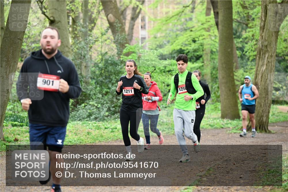 19.04.2026 - Hammer Lauf Dr. Thomas Lammeyer http://msf.ph/oto/9541670 19.04.2026 10:47:43 Laufen 901, 1211, 1210 meine-sportfotos.de
