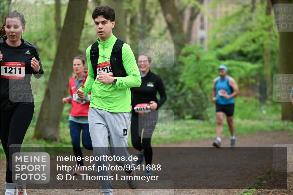 19.04.2026 - Hammer Lauf Dr. Thomas Lammeyer http://msf.ph/oto/9541688 19.04.2026 10:47:46 Laufen 1211, 210, 1014 meine-sportfotos.de