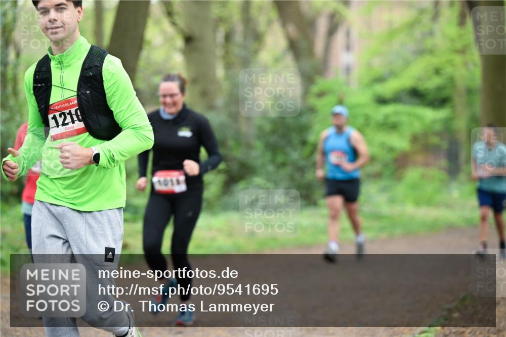 19.04.2026 - Hammer Lauf Dr. Thomas Lammeyer http://msf.ph/oto/9541695 19.04.2026 10:47:47 Laufen 1210, 1014 meine-sportfotos.de