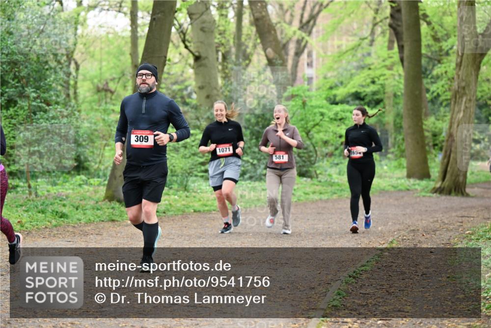 19.04.2026 - Hammer Lauf Dr. Thomas Lammeyer http://msf.ph/oto/9541756 19.04.2026 10:48:08 Laufen 309, 1071, 581, 165 meine-sportfotos.de