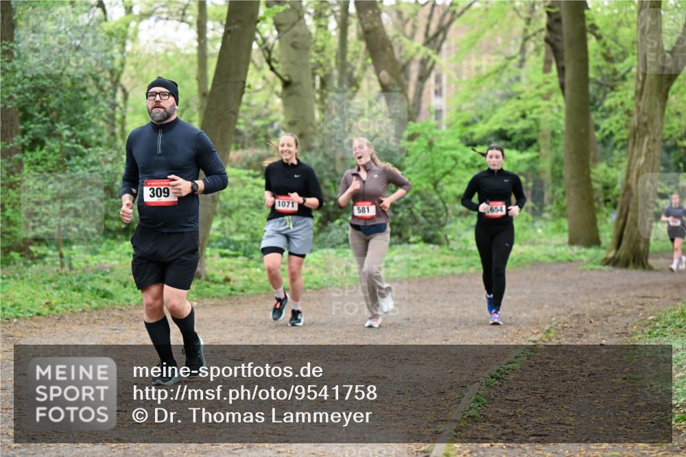 19.04.2026 - Hammer Lauf Dr. Thomas Lammeyer http://msf.ph/oto/9541758 19.04.2026 10:48:09 Laufen 309, 1071, 581, 654 meine-sportfotos.de