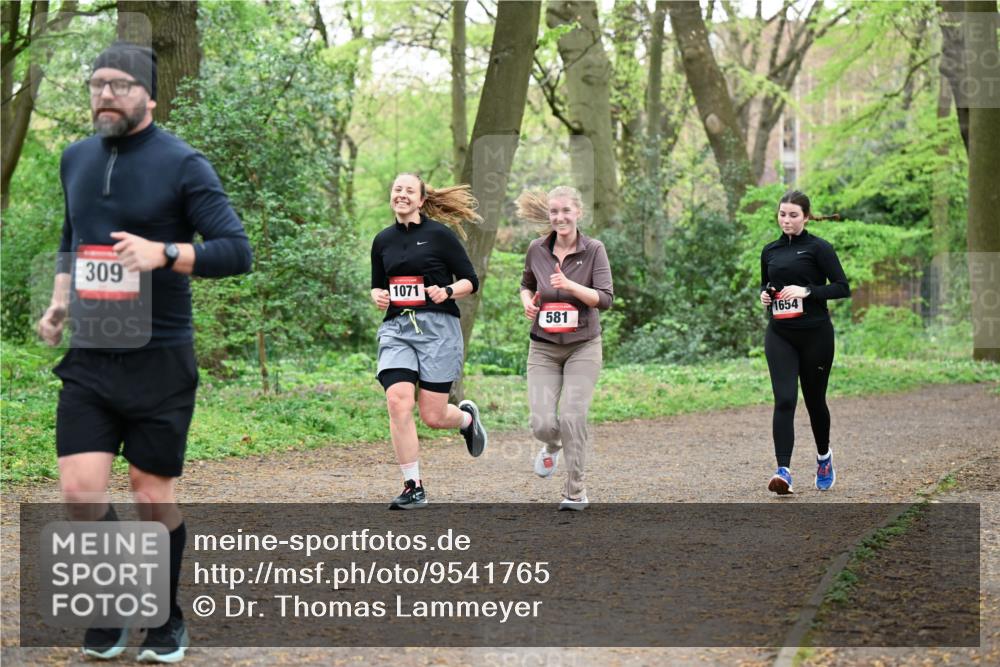 19.04.2026 - Hammer Lauf Dr. Thomas Lammeyer http://msf.ph/oto/9541765 19.04.2026 10:48:10 Laufen 309, 1071, 1654, 581 meine-sportfotos.de
