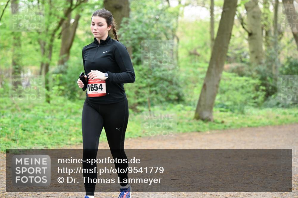 19.04.2026 - Hammer Lauf Dr. Thomas Lammeyer http://msf.ph/oto/9541779 19.04.2026 10:48:13 Laufen 1654 meine-sportfotos.de
