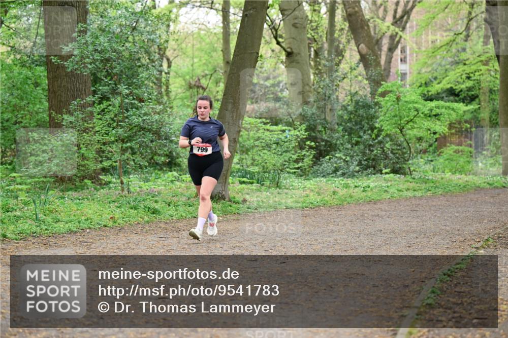 19.04.2026 - Hammer Lauf Dr. Thomas Lammeyer http://msf.ph/oto/9541783 19.04.2026 10:48:17 Laufen 799 meine-sportfotos.de