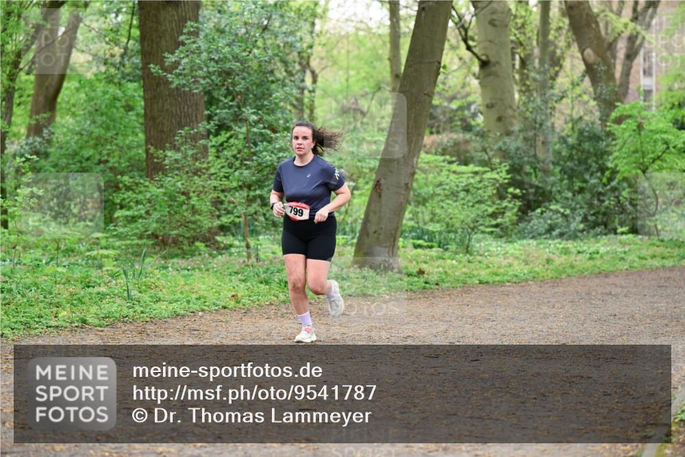 19.04.2026 - Hammer Lauf Dr. Thomas Lammeyer http://msf.ph/oto/9541787 19.04.2026 10:48:17 Laufen 799 meine-sportfotos.de