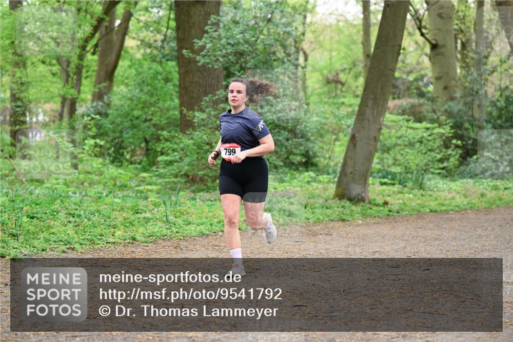 19.04.2026 - Hammer Lauf Dr. Thomas Lammeyer http://msf.ph/oto/9541792 19.04.2026 10:48:18 Laufen 799 meine-sportfotos.de