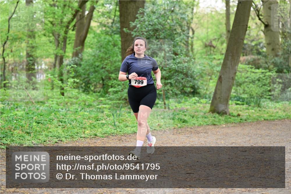 19.04.2026 - Hammer Lauf Dr. Thomas Lammeyer http://msf.ph/oto/9541795 19.04.2026 10:48:18 Laufen 799 meine-sportfotos.de