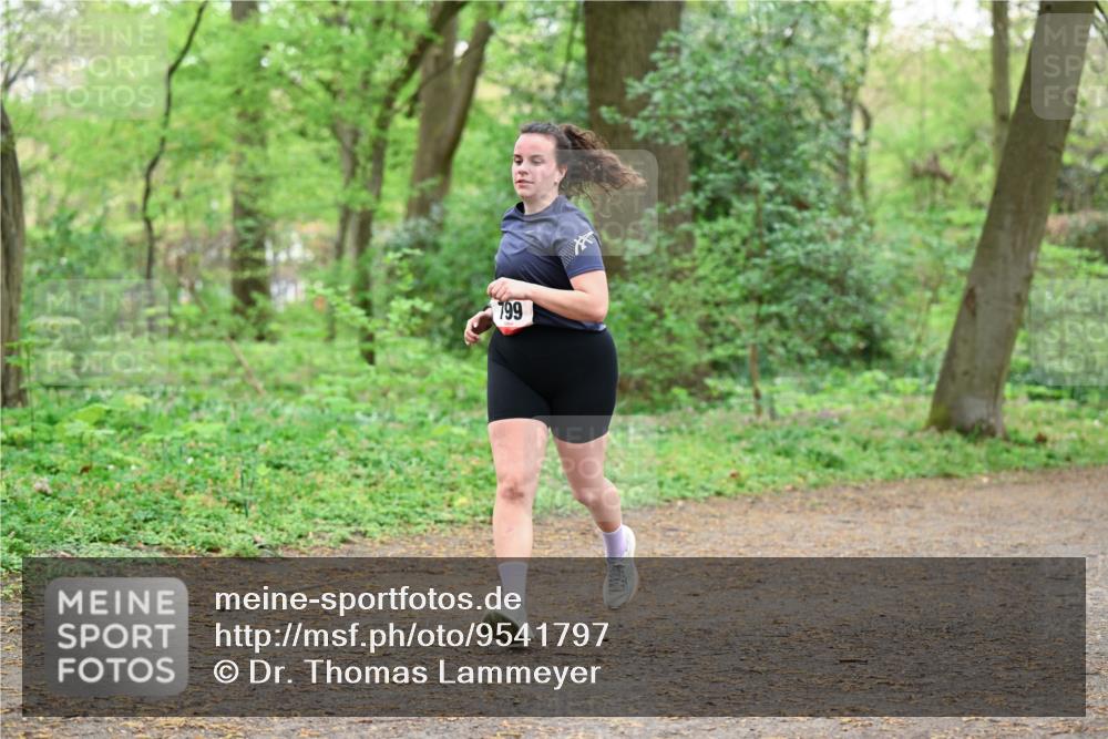 19.04.2026 - Hammer Lauf Dr. Thomas Lammeyer http://msf.ph/oto/9541797 19.04.2026 10:48:19 Laufen 799 meine-sportfotos.de