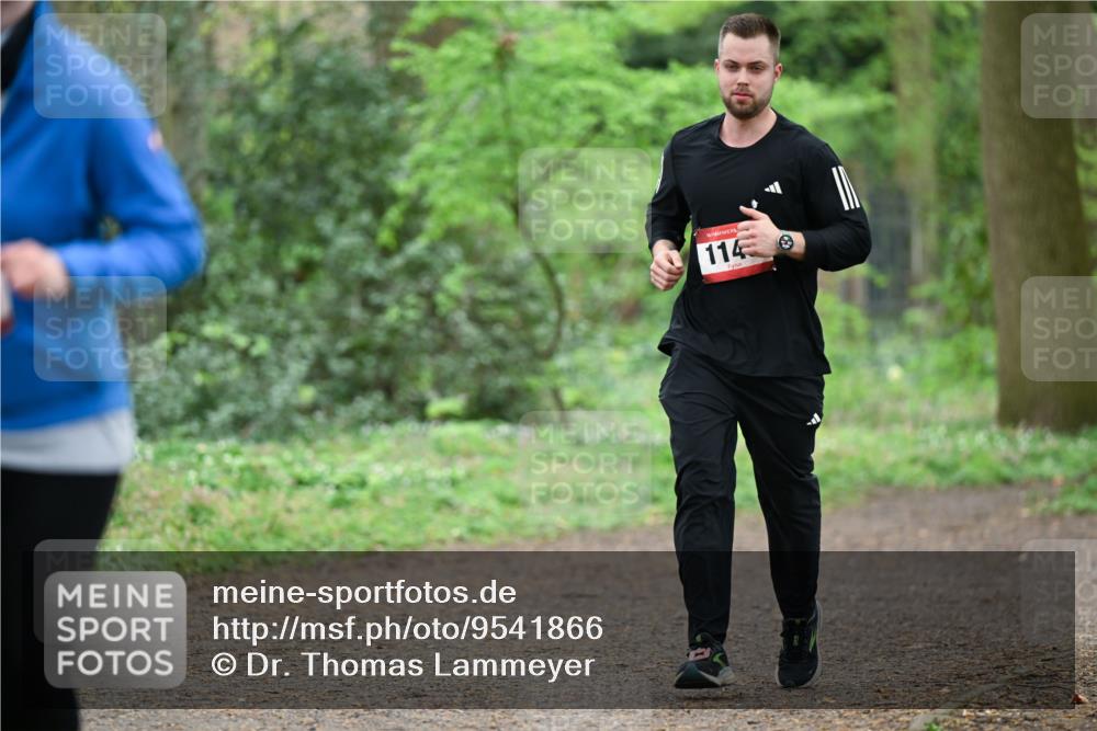 19.04.2026 - Hammer Lauf Dr. Thomas Lammeyer http://msf.ph/oto/9541866 19.04.2026 10:48:49 Laufen 114 meine-sportfotos.de