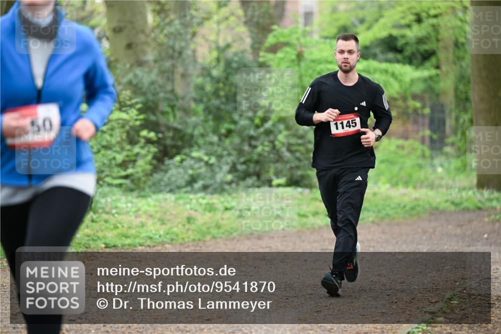 19.04.2026 - Hammer Lauf Dr. Thomas Lammeyer http://msf.ph/oto/9541870 19.04.2026 10:48:50 Laufen 1145 meine-sportfotos.de