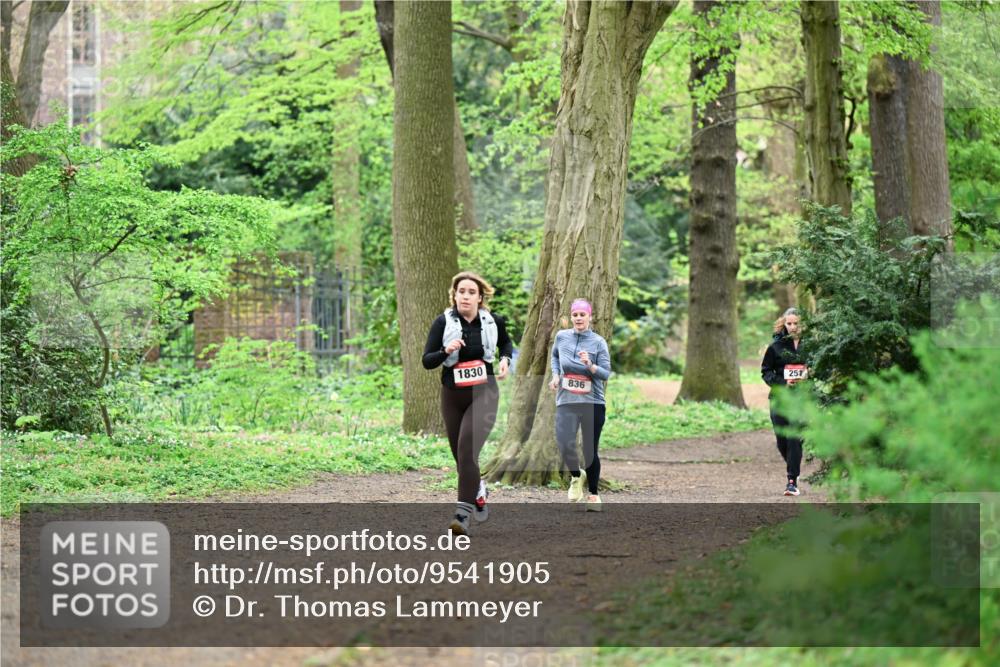 19.04.2026 - Hammer Lauf Dr. Thomas Lammeyer http://msf.ph/oto/9541905 19.04.2026 10:49:12 Laufen 1830, 251, 836 meine-sportfotos.de