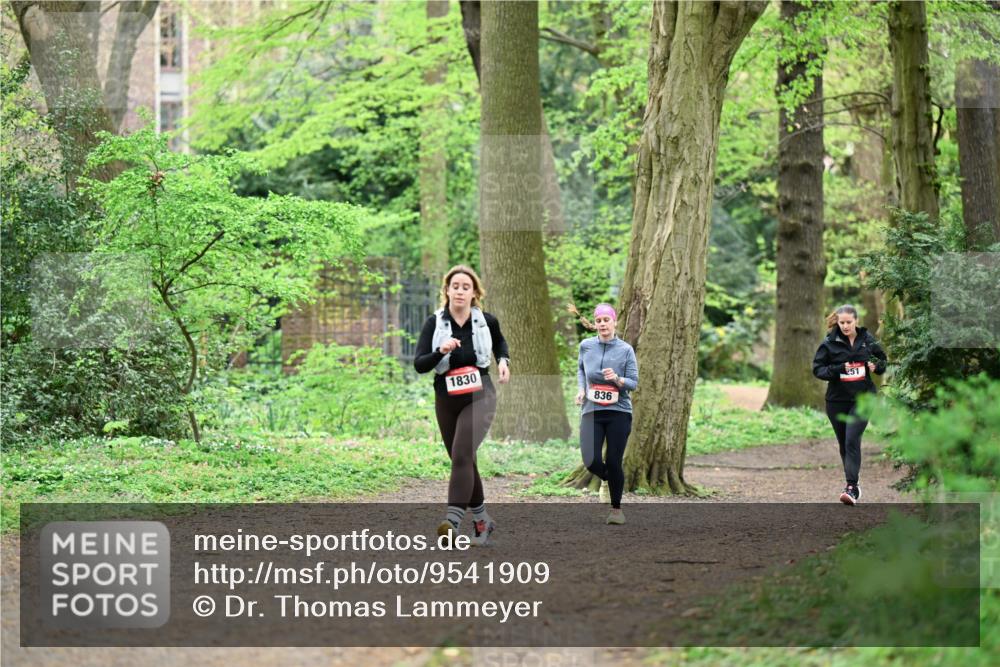 19.04.2026 - Hammer Lauf Dr. Thomas Lammeyer http://msf.ph/oto/9541909 19.04.2026 10:49:13 Laufen 1830, 836 meine-sportfotos.de