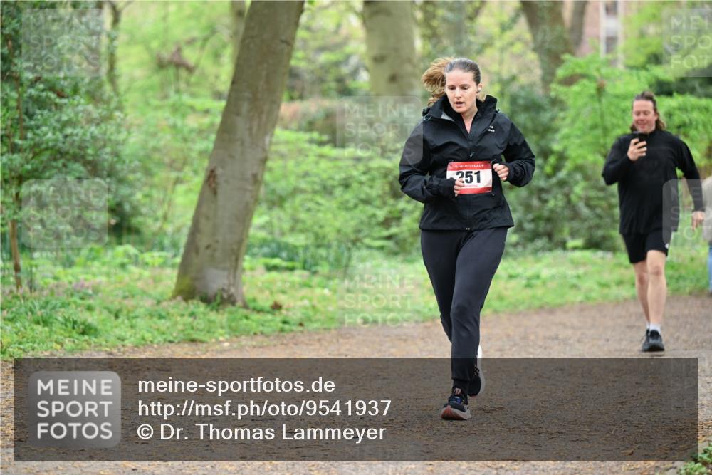 19.04.2026 - Hammer Lauf Dr. Thomas Lammeyer http://msf.ph/oto/9541937 19.04.2026 10:49:22 Laufen 251 meine-sportfotos.de