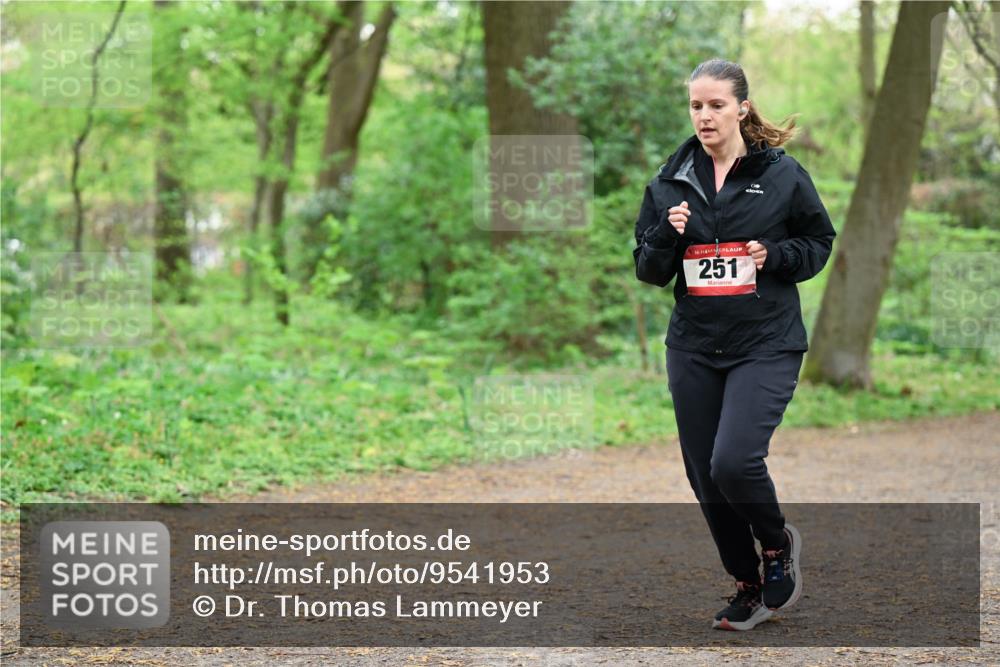 19.04.2026 - Hammer Lauf Dr. Thomas Lammeyer http://msf.ph/oto/9541953 19.04.2026 10:49:24 Laufen 251 meine-sportfotos.de