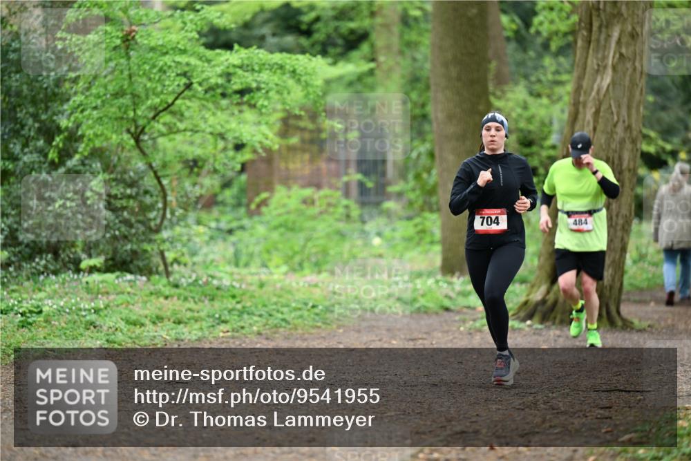 19.04.2026 - Hammer Lauf Dr. Thomas Lammeyer http://msf.ph/oto/9541955 19.04.2026 10:49:34 Laufen 704, 484 meine-sportfotos.de