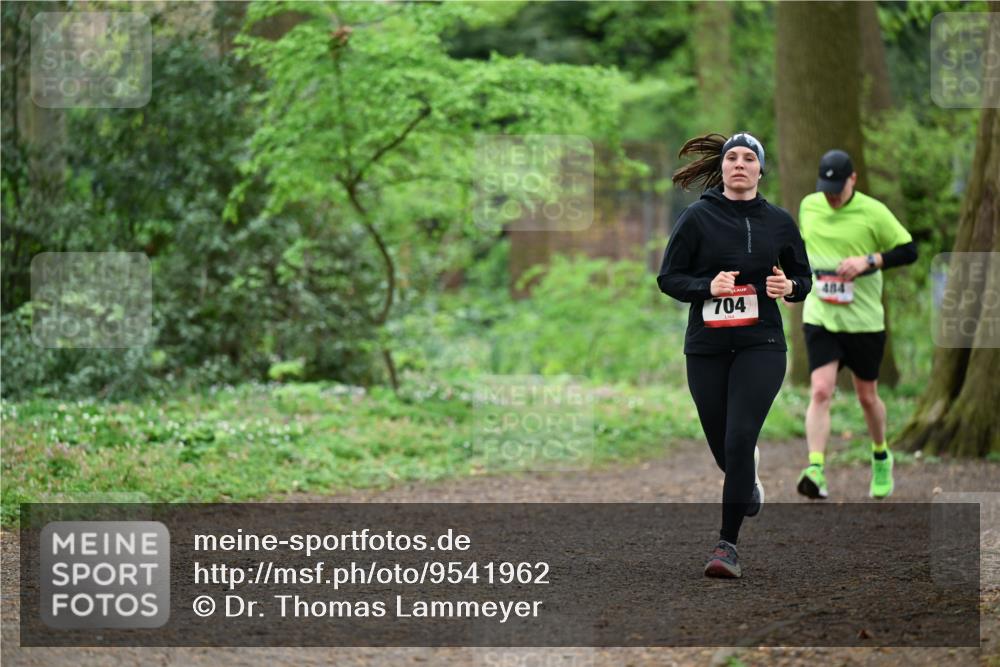 19.04.2026 - Hammer Lauf Dr. Thomas Lammeyer http://msf.ph/oto/9541962 19.04.2026 10:49:35 Laufen 704, 484 meine-sportfotos.de