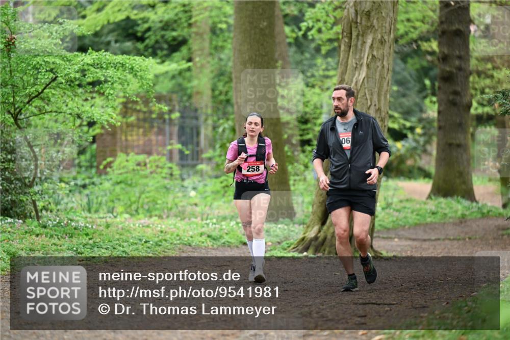 19.04.2026 - Hammer Lauf Dr. Thomas Lammeyer http://msf.ph/oto/9541981 19.04.2026 10:49:50 Laufen 258 meine-sportfotos.de