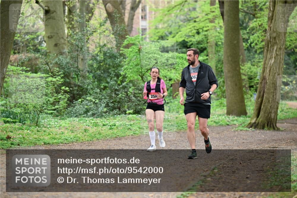 19.04.2026 - Hammer Lauf Dr. Thomas Lammeyer http://msf.ph/oto/9542000 19.04.2026 10:49:54 Laufen 258, 063 meine-sportfotos.de