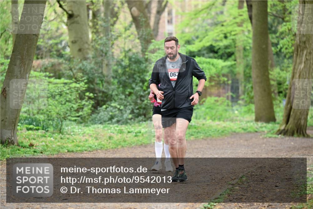 19.04.2026 - Hammer Lauf Dr. Thomas Lammeyer http://msf.ph/oto/9542013 19.04.2026 10:49:55 Laufen 063 meine-sportfotos.de