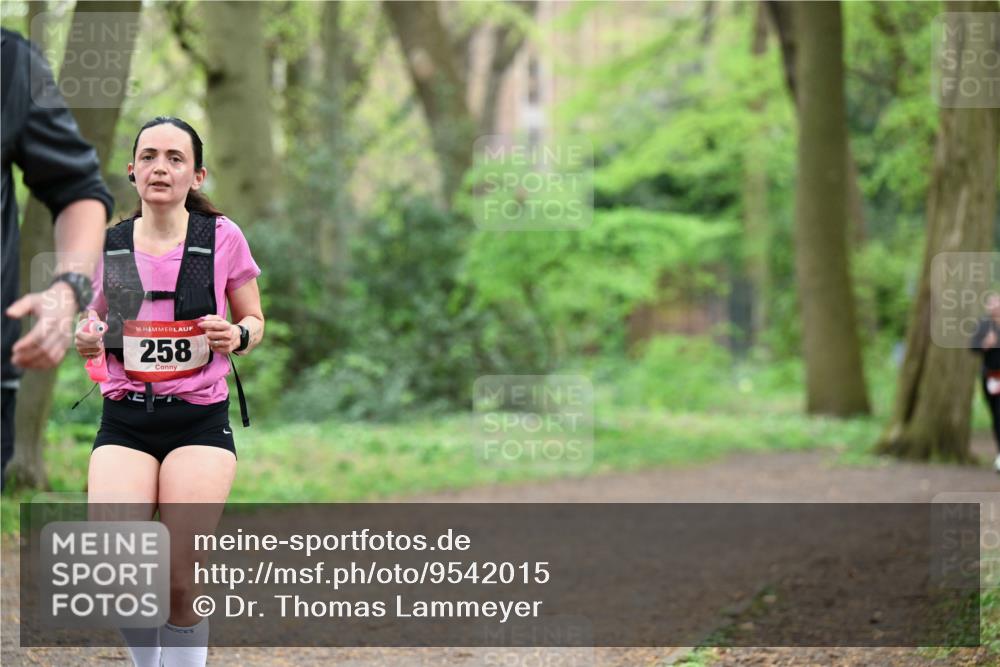 19.04.2026 - Hammer Lauf Dr. Thomas Lammeyer http://msf.ph/oto/9542015 19.04.2026 10:49:58 Laufen 258 meine-sportfotos.de