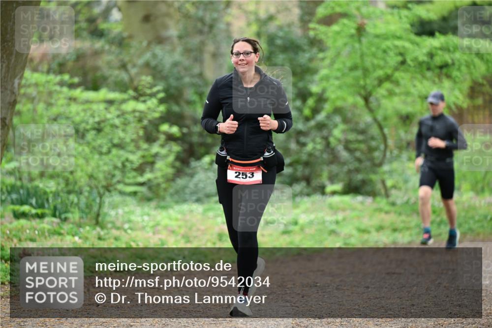 19.04.2026 - Hammer Lauf Dr. Thomas Lammeyer http://msf.ph/oto/9542034 19.04.2026 10:50:05 Laufen 253 meine-sportfotos.de