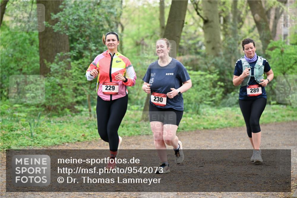 19.04.2026 - Hammer Lauf Dr. Thomas Lammeyer http://msf.ph/oto/9542073 19.04.2026 10:50:13 Laufen 229, 230, 289 meine-sportfotos.de