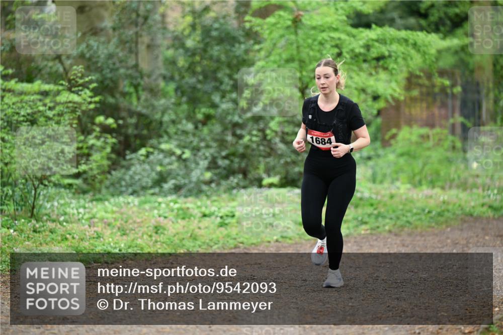 19.04.2026 - Hammer Lauf Dr. Thomas Lammeyer http://msf.ph/oto/9542093 19.04.2026 10:50:23 Laufen 1684 meine-sportfotos.de