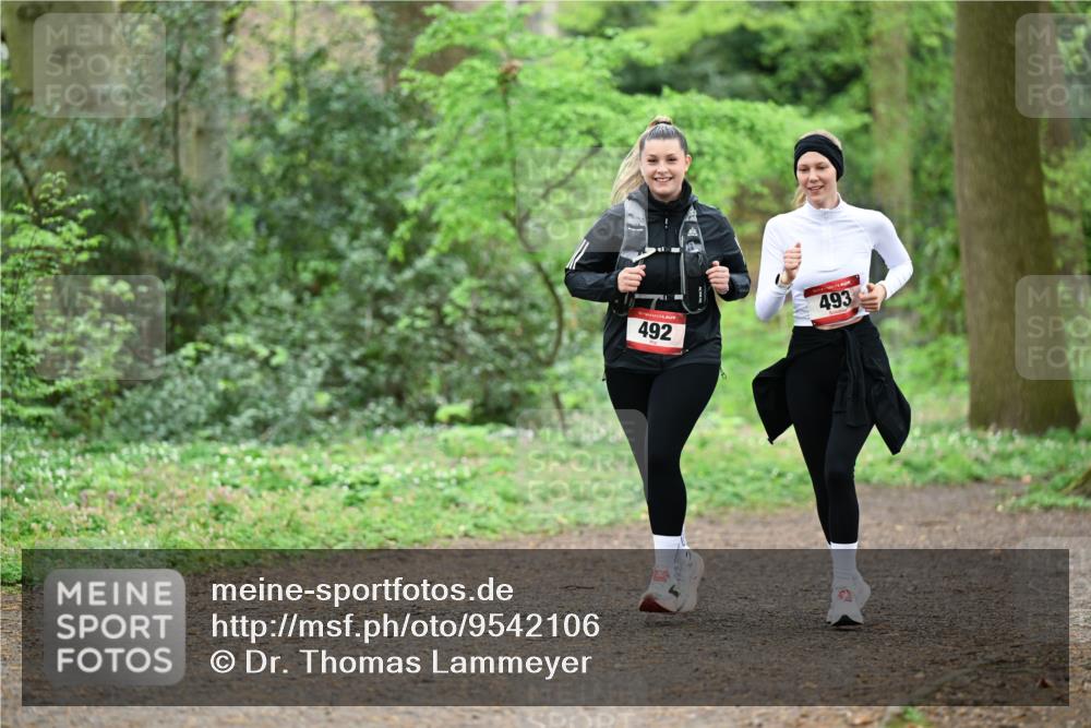 19.04.2026 - Hammer Lauf Dr. Thomas Lammeyer http://msf.ph/oto/9542106 19.04.2026 10:50:34 Laufen 492, 493 meine-sportfotos.de