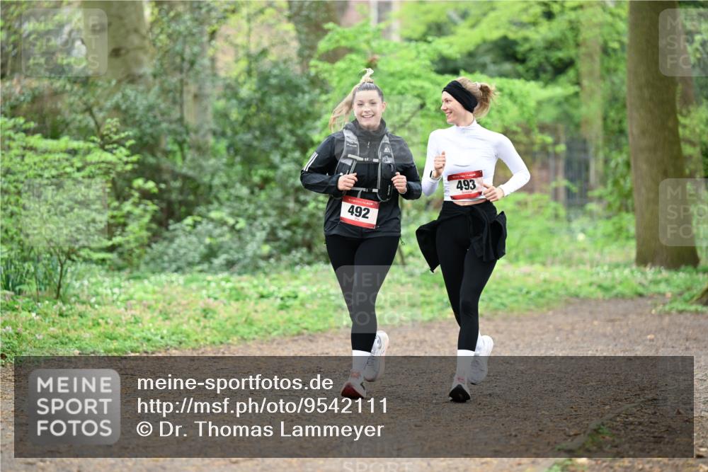 19.04.2026 - Hammer Lauf Dr. Thomas Lammeyer http://msf.ph/oto/9542111 19.04.2026 10:50:35 Laufen 492, 493 meine-sportfotos.de