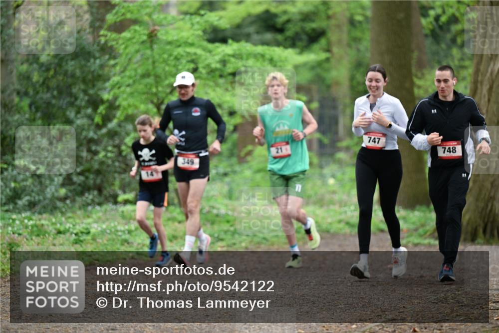 19.04.2026 - Hammer Lauf Dr. Thomas Lammeyer http://msf.ph/oto/9542122 19.04.2026 10:50:55 Laufen 349, 747, 748 meine-sportfotos.de