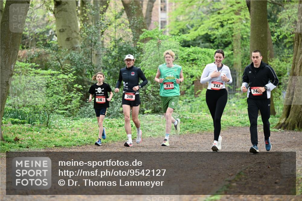 19.04.2026 - Hammer Lauf Dr. Thomas Lammeyer http://msf.ph/oto/9542127 19.04.2026 10:50:56 Laufen 349, 747 meine-sportfotos.de