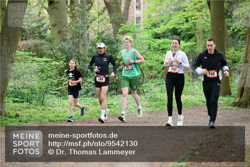 19.04.2026 - Hammer Lauf Dr. Thomas Lammeyer http://msf.ph/oto/9542130 19.04.2026 10:50:57 Laufen 211, 747, 349, 748 meine-sportfotos.de