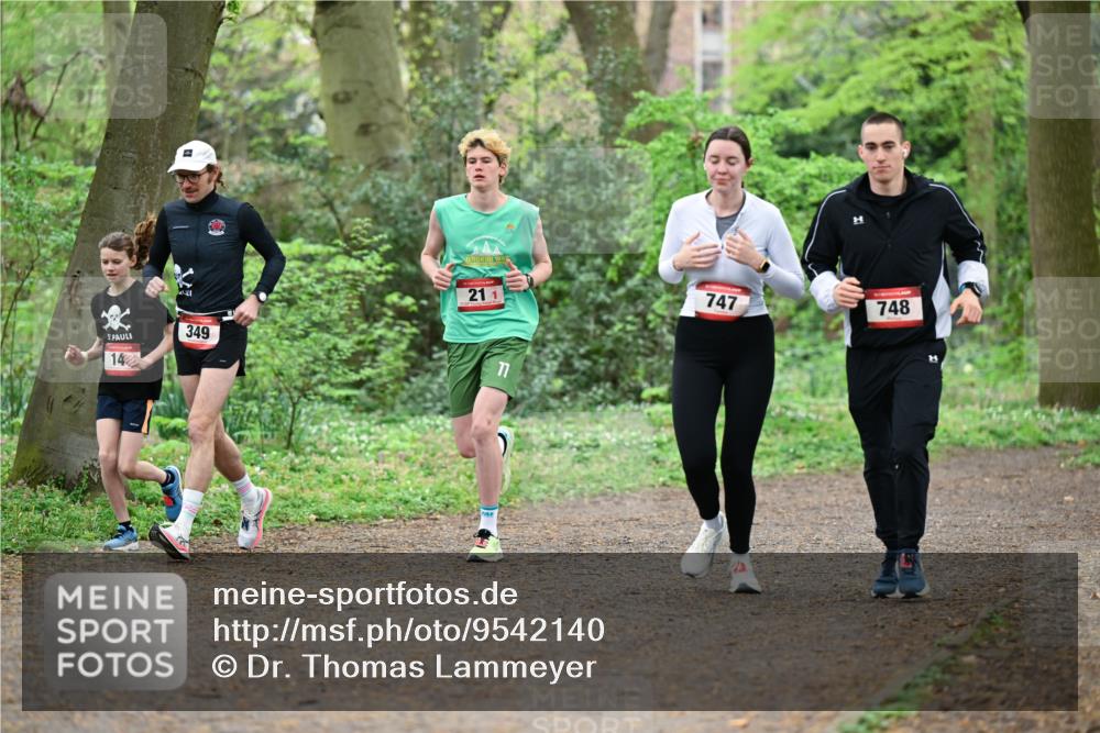 19.04.2026 - Hammer Lauf Dr. Thomas Lammeyer http://msf.ph/oto/9542140 19.04.2026 10:50:58 Laufen 349, 747, 748 meine-sportfotos.de