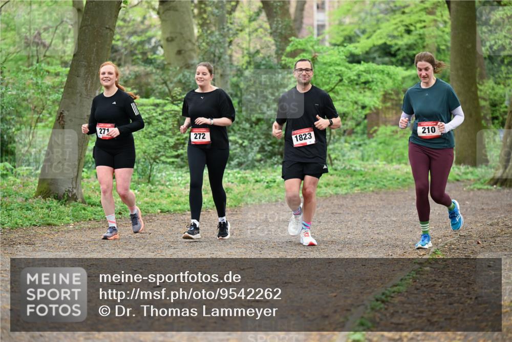 19.04.2026 - Hammer Lauf Dr. Thomas Lammeyer http://msf.ph/oto/9542262 19.04.2026 10:51:29 Laufen 271, 272, 1823, 210 meine-sportfotos.de