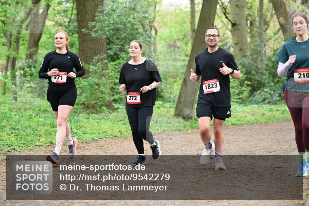 19.04.2026 - Hammer Lauf Dr. Thomas Lammeyer http://msf.ph/oto/9542279 19.04.2026 10:51:31 Laufen 271, 272, 1823, 210 meine-sportfotos.de